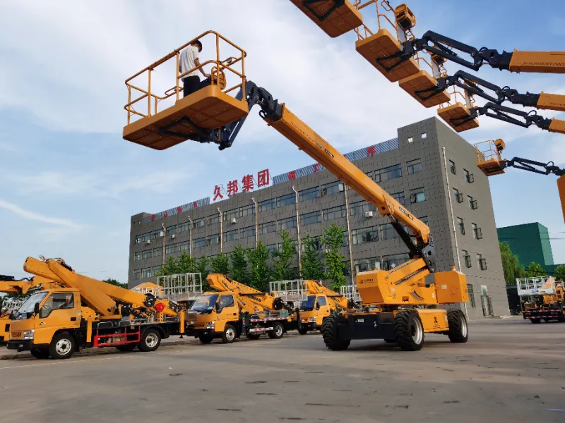 28-метровая рабочая платформа с прямой стрелой