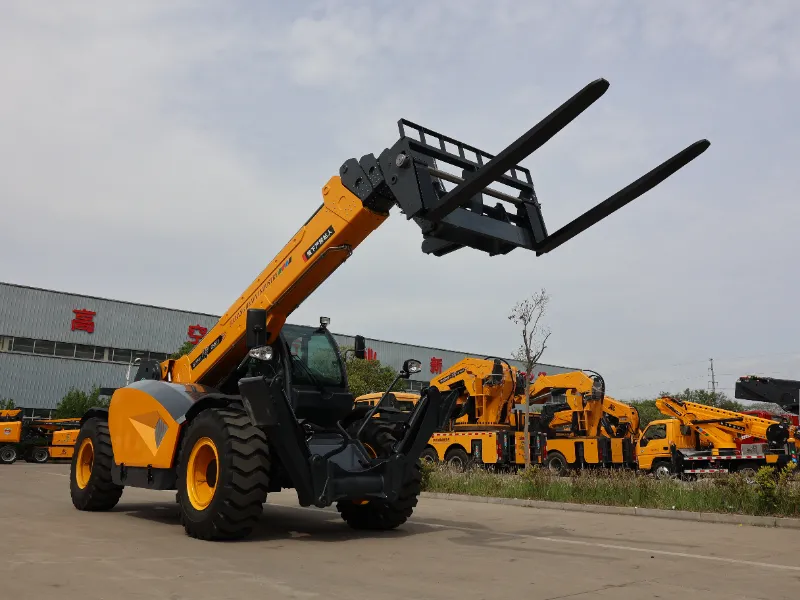 Телескопический погрузчик